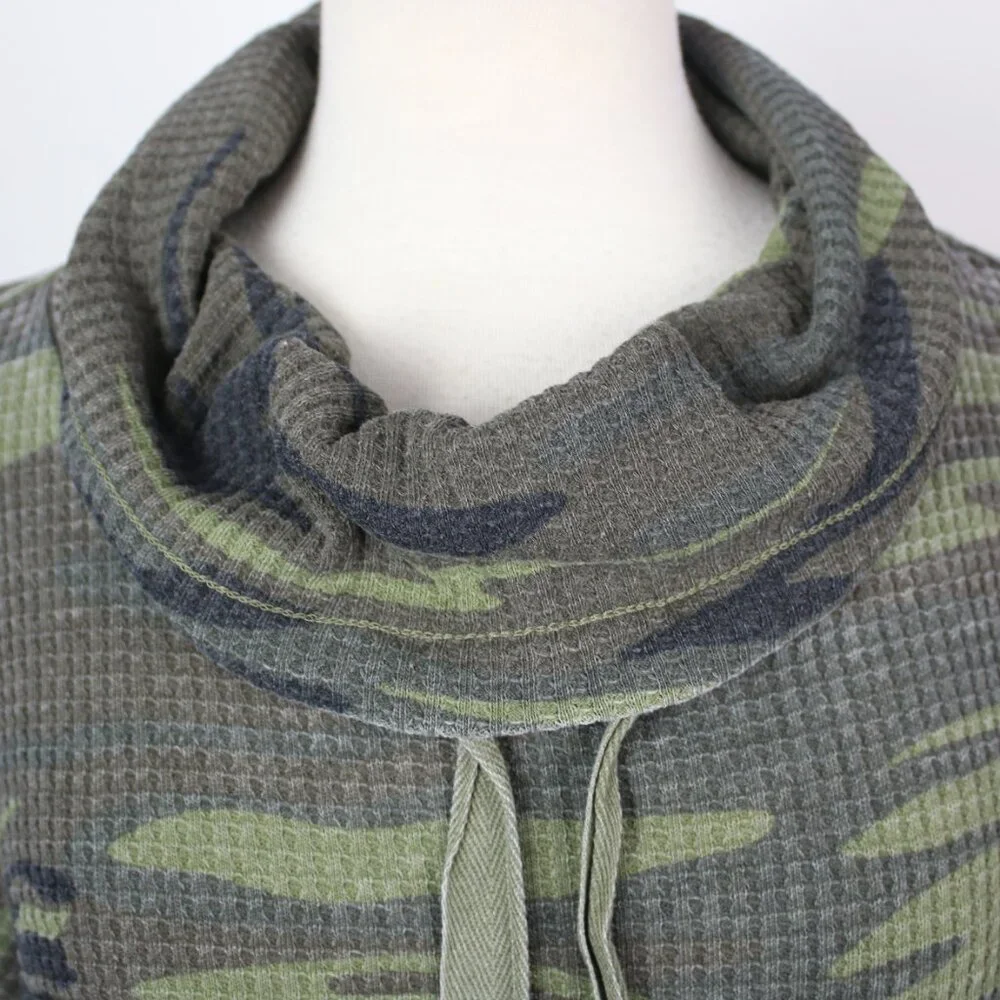 Altar'd State Womens Large Camo Waffle Knit Cowl Neck Sweatshirt Top - Picture 3 of 4